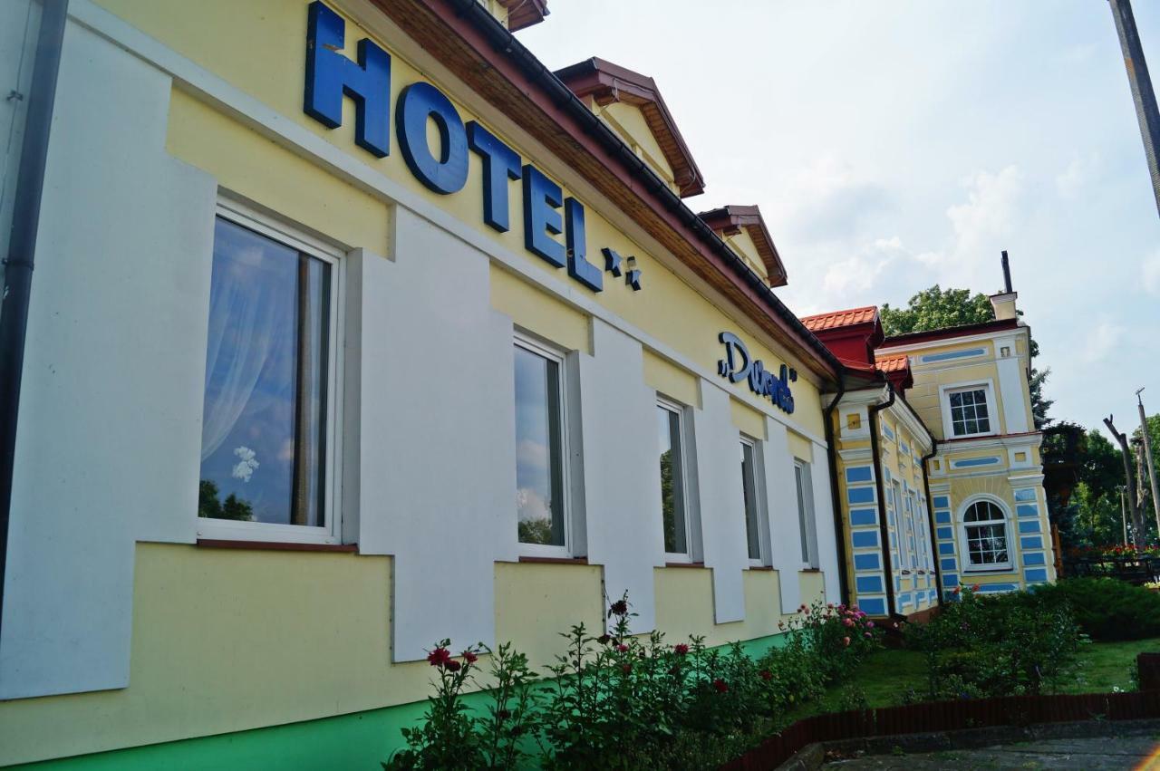Dwor Dluzniewo B&B 외부 사진